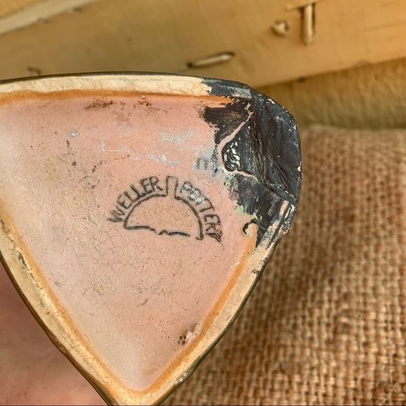 Antique Weller Pottery Vase Ink Stamped Floral - Picture 4 of 6